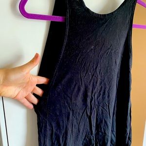 Satva Muscle tank w deep V